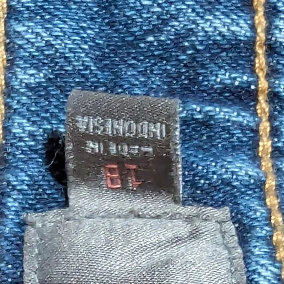 Denim Blue Women's Shorts - Picture 5 of 12